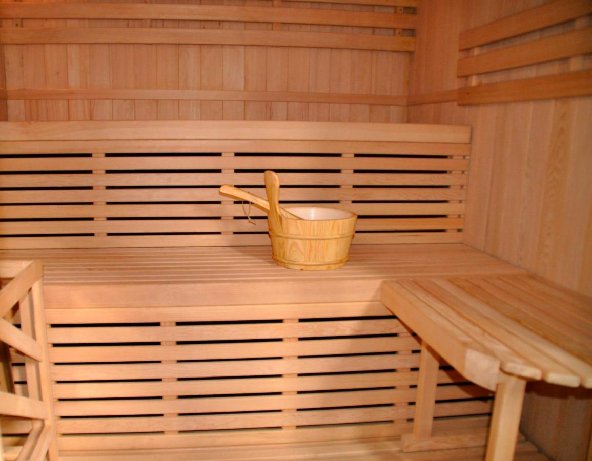 Huis Nummer 7 Met Sauna En 3 Slaapkamers Leeuwarden Exterior foto